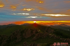 浓墨重彩马芋山