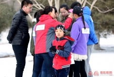 骑山羊  打雪仗