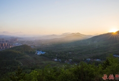 日出东山